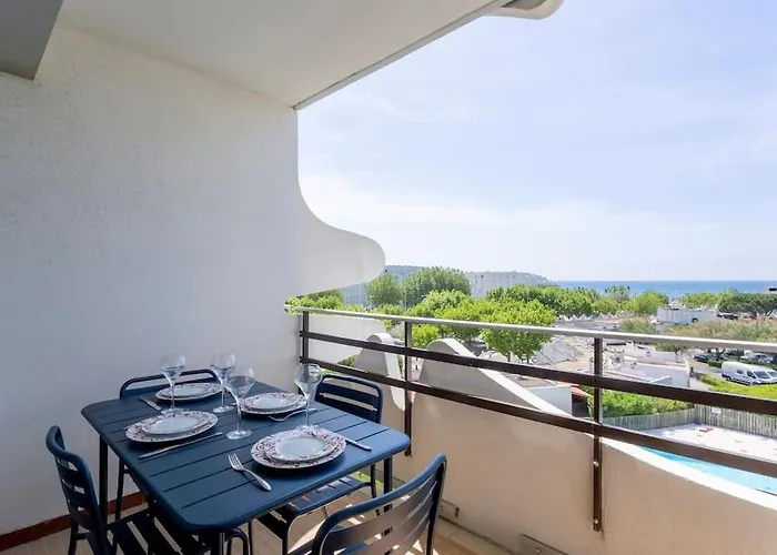 Chez Olivier - Magnifique Studio Avec Piscine, Vue Sur La Mer Et Parking