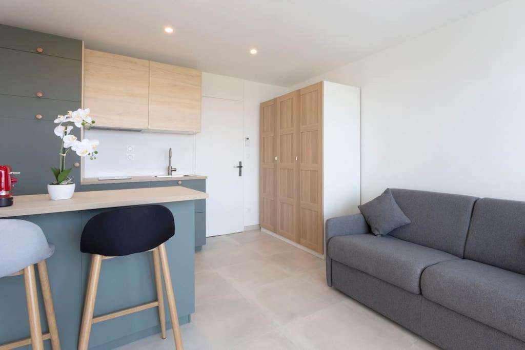 Apartment Chez Olivier - Magnifique Avec Piscine, Vue Sur La Et Parking La Grande-Motte